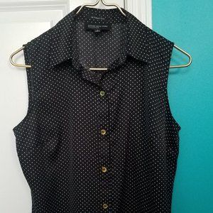 Jones New York Sleeveless top Polka dots Size 4